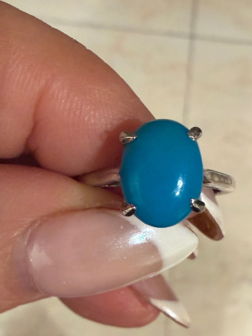 Turquoise Cabochon Sterling Silver Ring – Classic Vintage Style